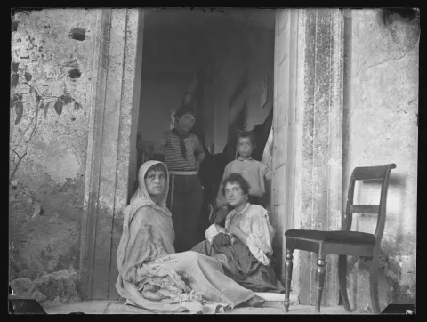 Rome, villa Medicis, Amelia et Bibiana posant pour Hébert