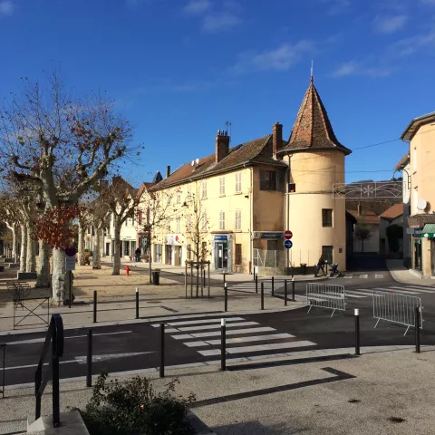 Le château du Grand-Lemps, résidence des Virieu dans les années 1820, ou fut accueilli Lamartine © Patrimoine culturel-Département de l'Isère