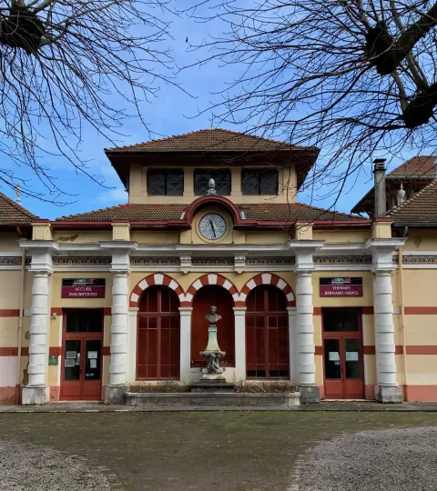 Les thermes d'Allevard ou Alphonse Daudet se rendit en cure en 1879 © Patrimoine culturel-Département de l'Isère