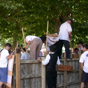 Atelier construction en pisé © Patrimoine culturel-CD38