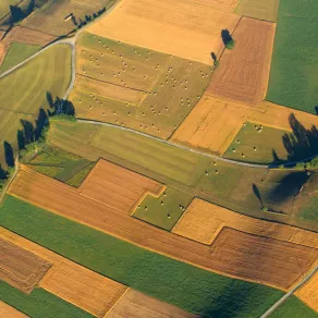 Vue aérienne, Bièvre Valloire © Patrimoine culturel-CD38