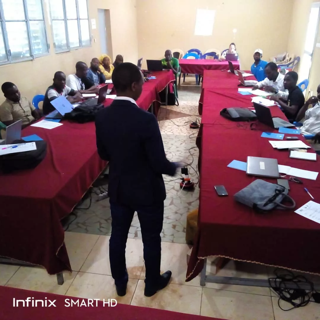 Les participants attentifs ©AssociationdesMinoritésEthniques