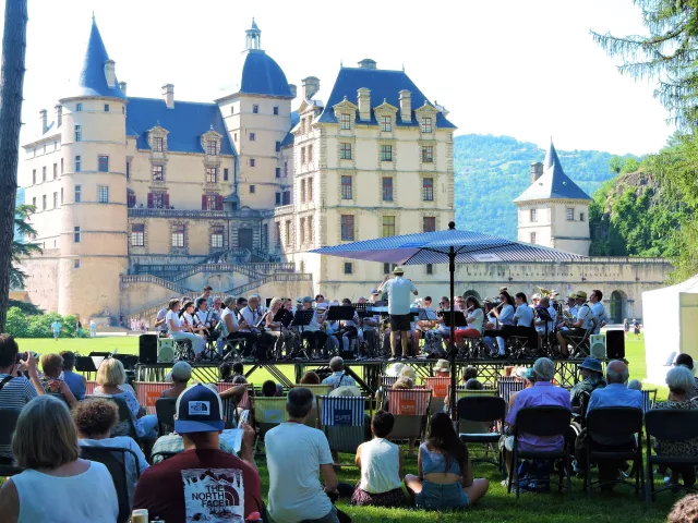 Concert devant le château de Vizille