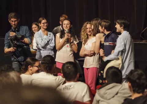 Jeunes collégiens © JP Angei