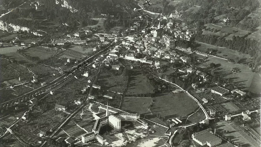 Vue aérienne de Voreppe vers 1950 © Corepha