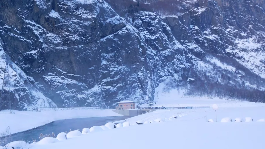 Prise d'eau, nouvelle centrale de Gavet © Patrimoine culturel-CD38