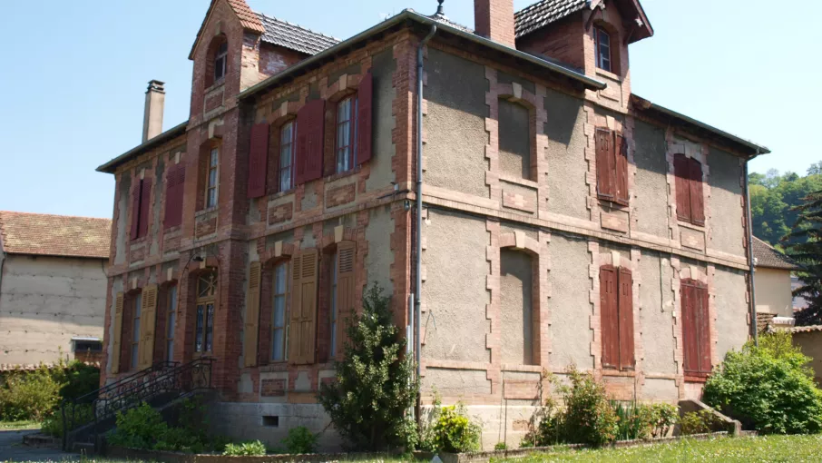 Ancienne cure, vue extérieure, Virieu © Patrimoine culturel-CD38