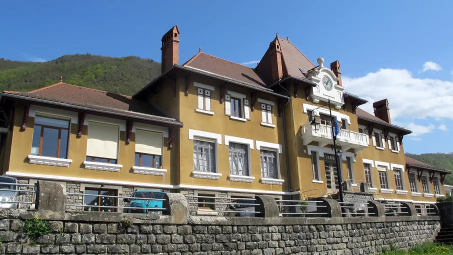 La mairie-école de La Motte Saint-Martin © Patrimoine culturel-CD38