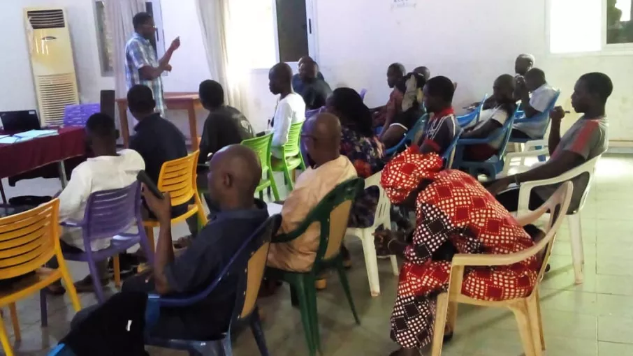 Une séance de la formation en communication interne ©AssociationdesMinoritésEthniques