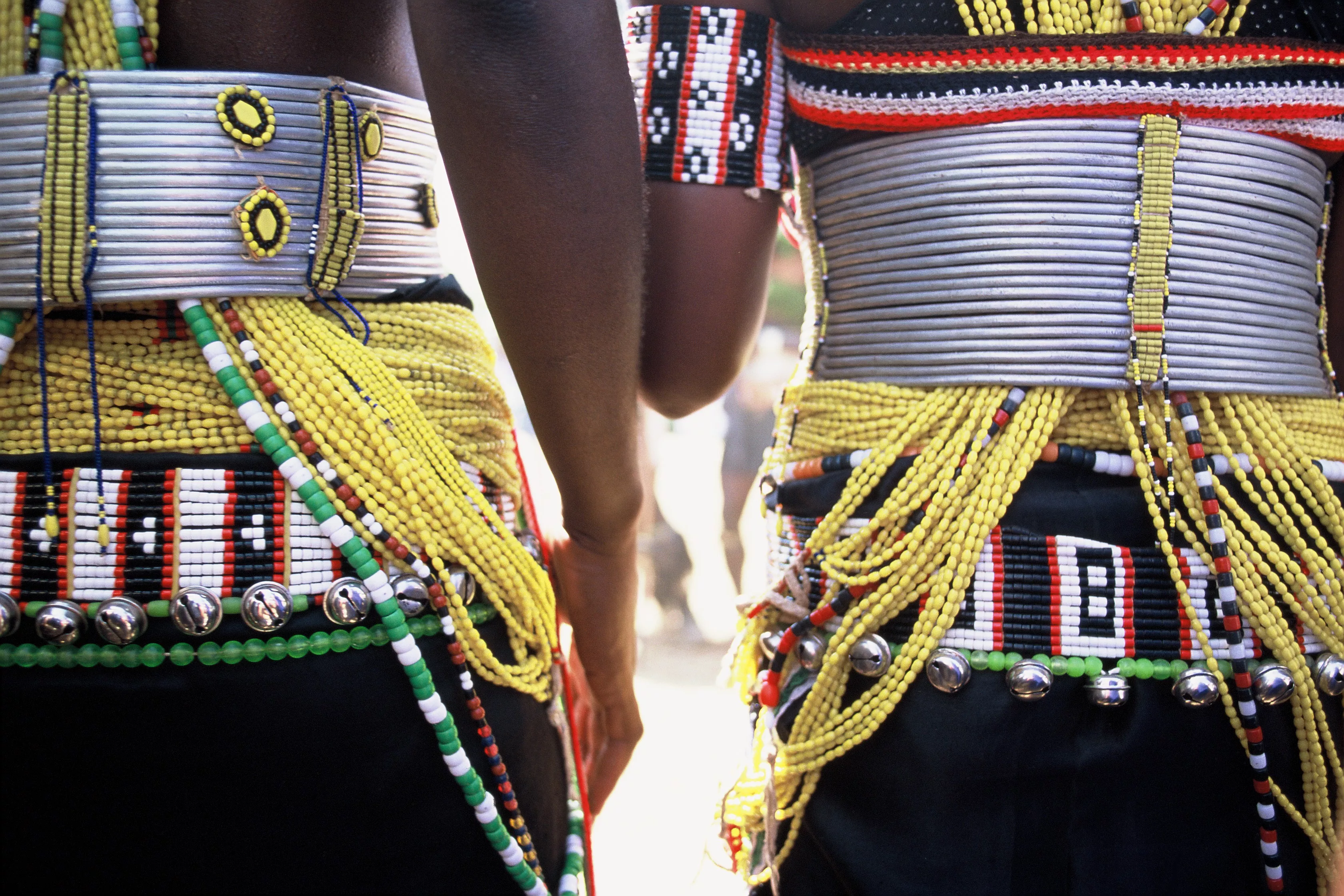 Tenue de fête traditionnelle ©Tétraktys