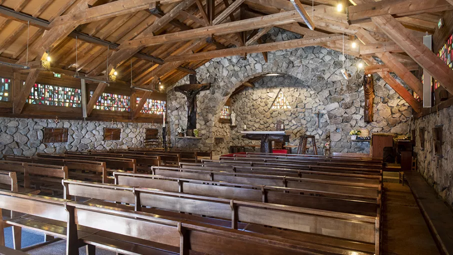 Eglise Saint-Benoît, Les Deux-Alpes © Denis Vinçon