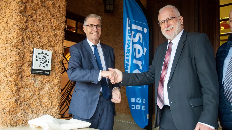 Jean-Pierre Barbier, Président du Département de l'Isère, Edmond Decoux, Maire de Chimilin © Frédérick Pattou