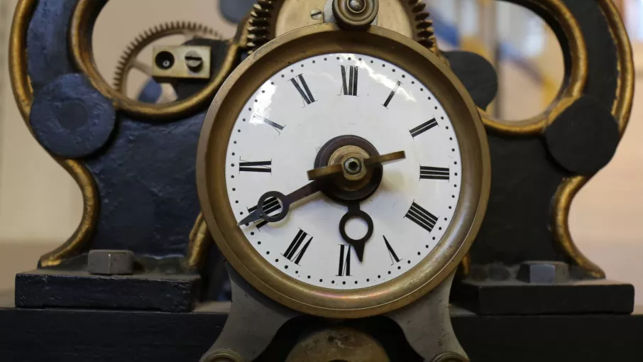 Cadran de l'horloge de la rue Jean-Bocq © Patrimoine culturel-CD38