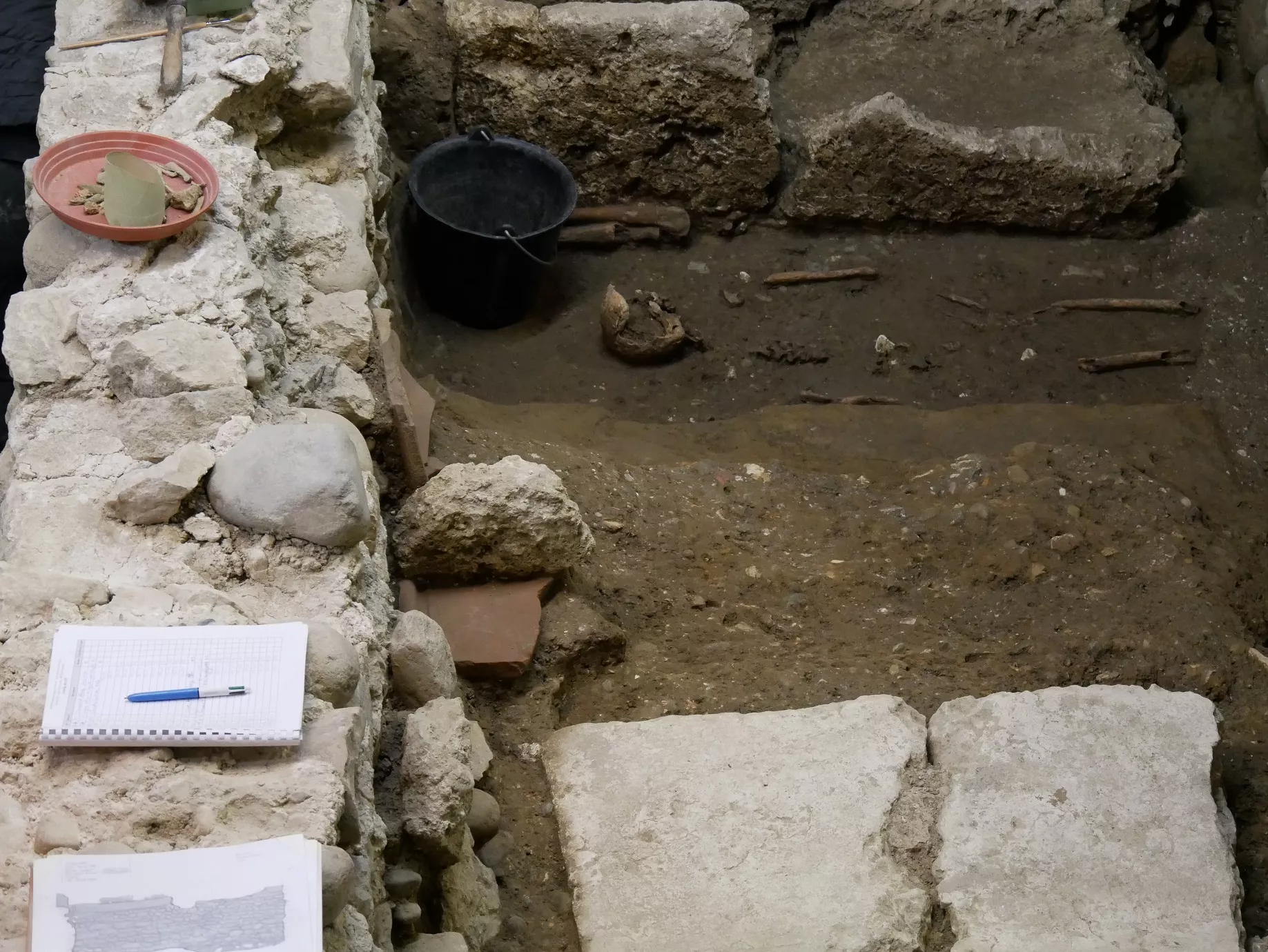 Chantier de fouilles de l'ancienne église Saint-Pierre, Moirans © Patrimoine culturel - Département de l'Isère