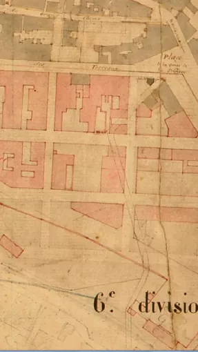 Le quartier de la gare en projet : bâti existant en gris, îlots à construire en rose. « Plan général de la ville », par l’architecte-voyer France en 1841  (AM Voiron - Vue générale et extrait). © Archives municipales de Voiron
