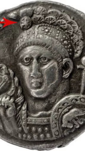 Medaillon de Konstantin © https://creativecommons.org/licenses/by-sa/3.0